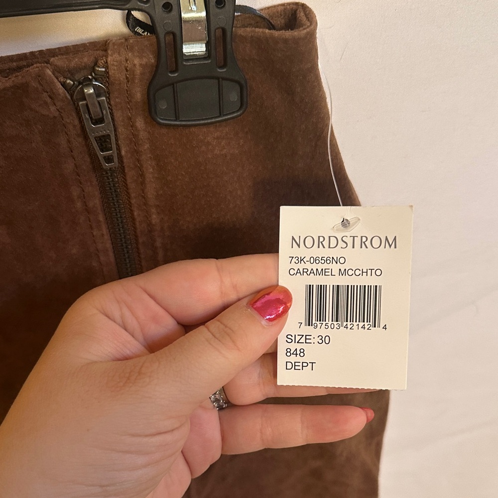 *NWT* Blank NYC Rich Brown Mini Skirt - Picture 2 of 3